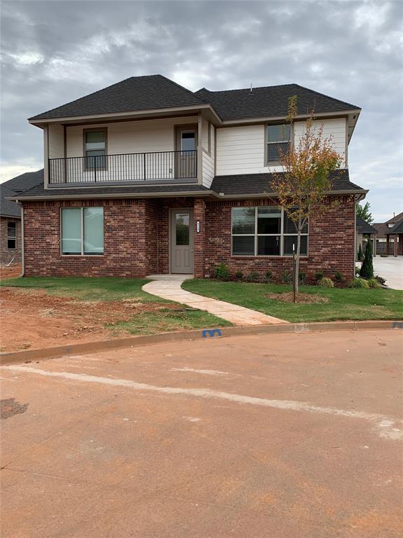 This 3 bedroom, 2.5 bathroom home is located in the new Enclave addition in West Norman. Upscale gated community, stainless steel appliances, wood like floors, granite counter tops. Community safe room and pool are located at the clubhouse.

Pets: Yes
Refrigerator: No
Washer and Dryer: No

School District Information: Roosevelt Elementary School, Whittier Middle School, Norman North High School