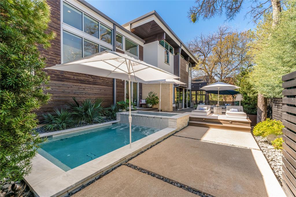 830 Kessler Woods Trail