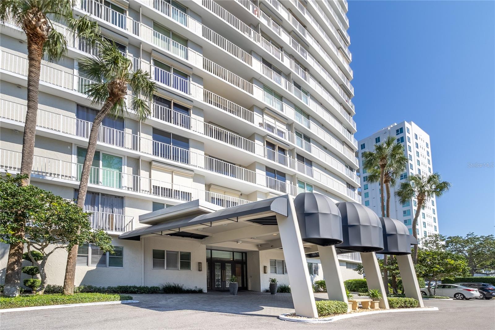 Experience Bayshore Boulevard living in this beautifully remodeled condo, where fresh updates and an inviting atmosphere create a stylish place to call home. Thoughtfully refreshed interiors offer a polished backdrop for everyday living and entertaining. With its desirable Bayshore address and beautifully updated appeal, this residence is an exceptional opportunity to enjoy the best of Tampa living. Schedule your private showing today.