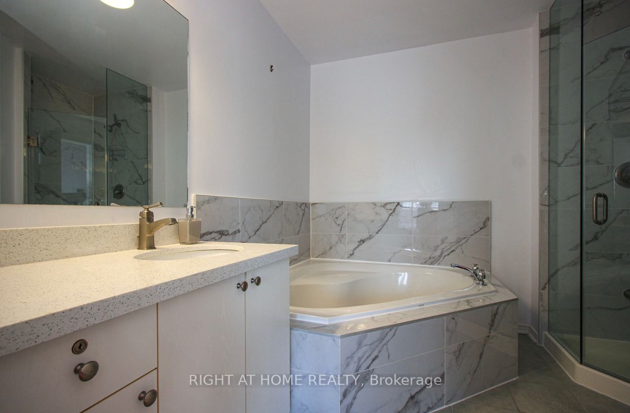 5255 Guildwood Way 48