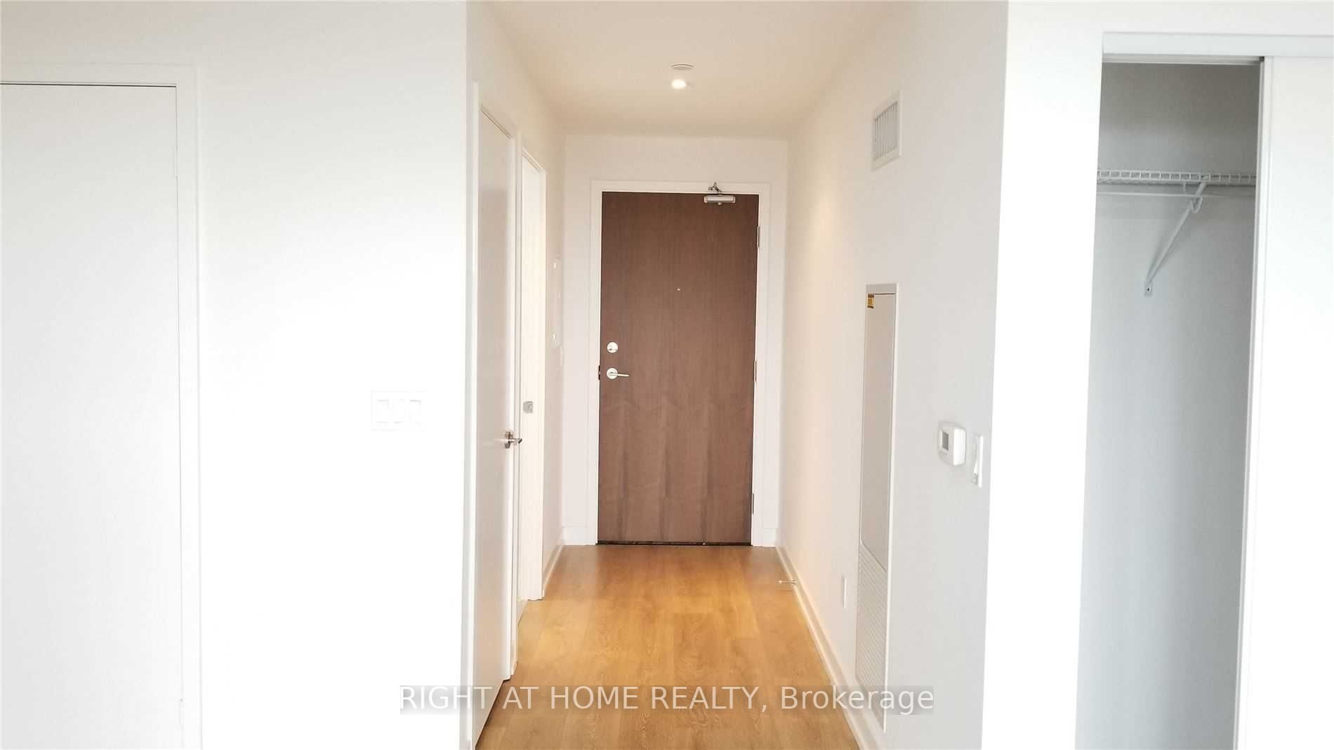 117 Mcmahon Dr 2501