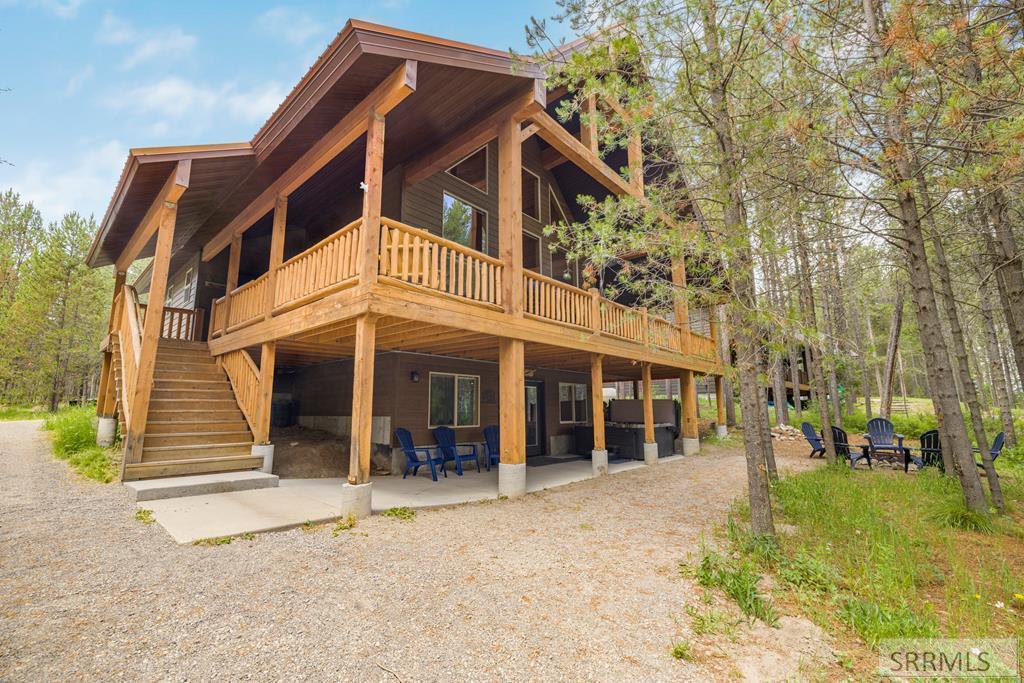 3621 Fernwood Drive