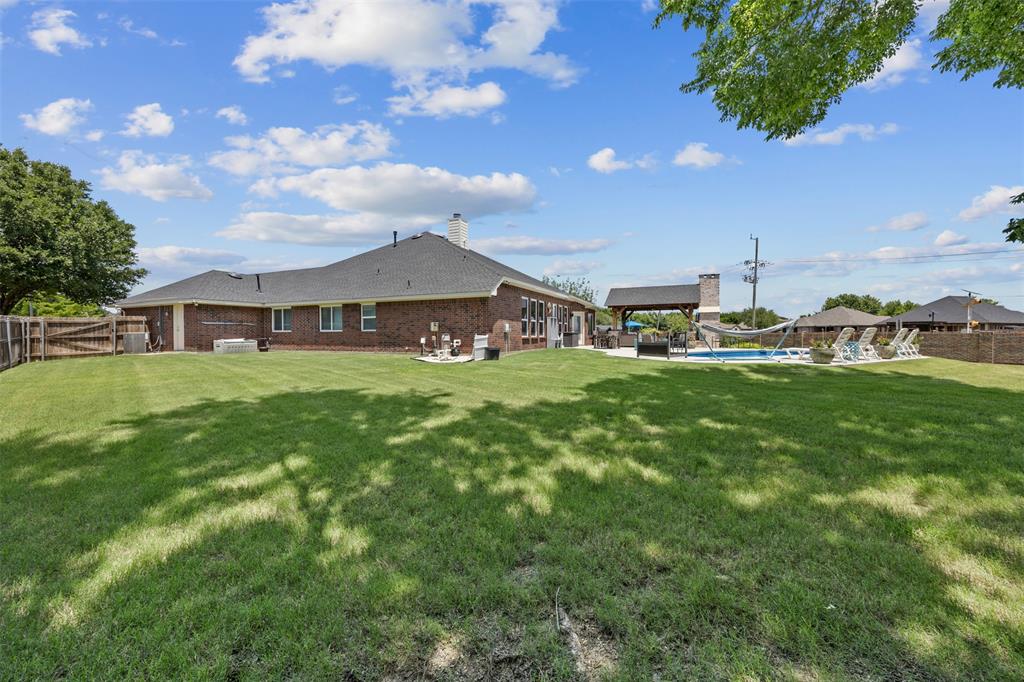 705 Eagle Court