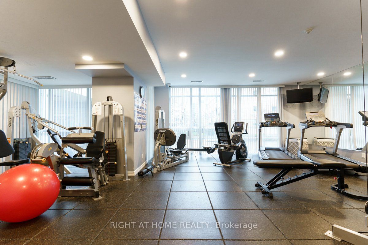 900 Mount Pleasant Rd 327