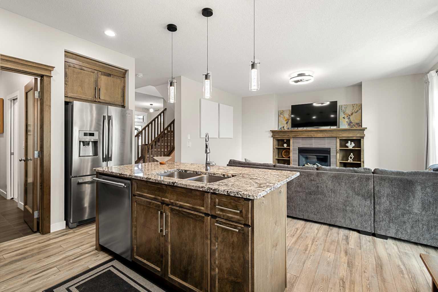 51 Evansglen Court NW