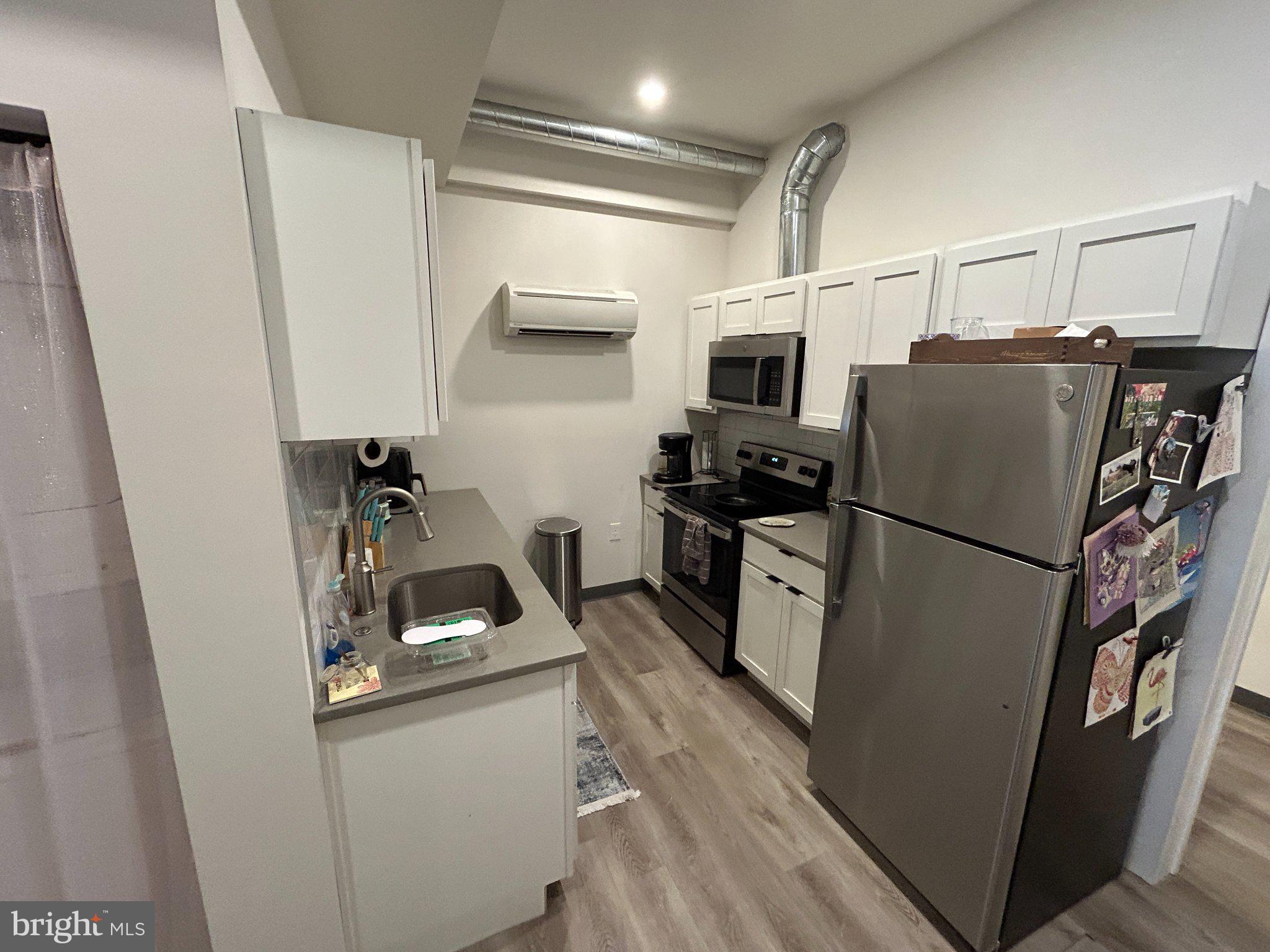 224 Hall Street UNIT 3