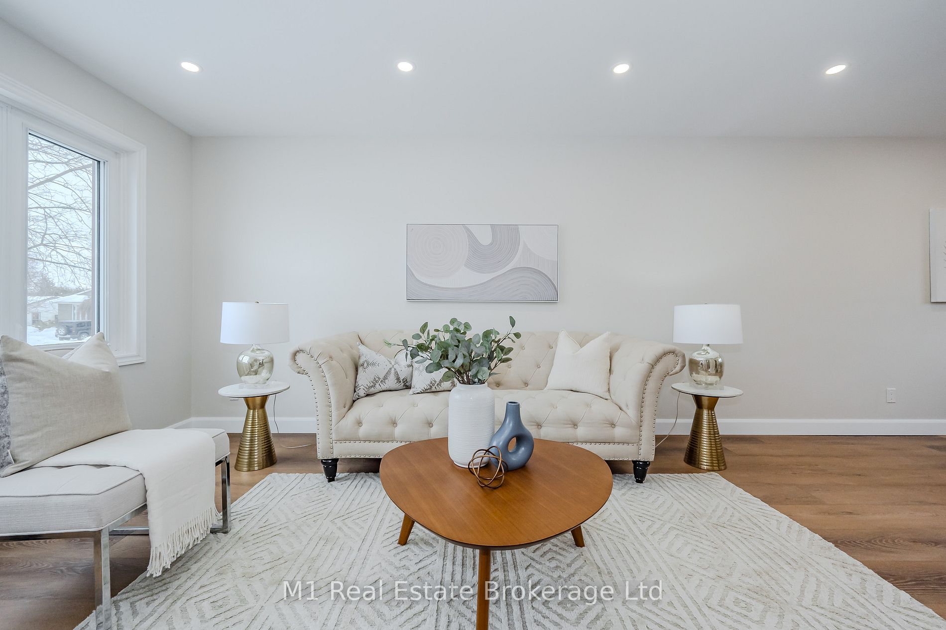 4 Longfellow Ave