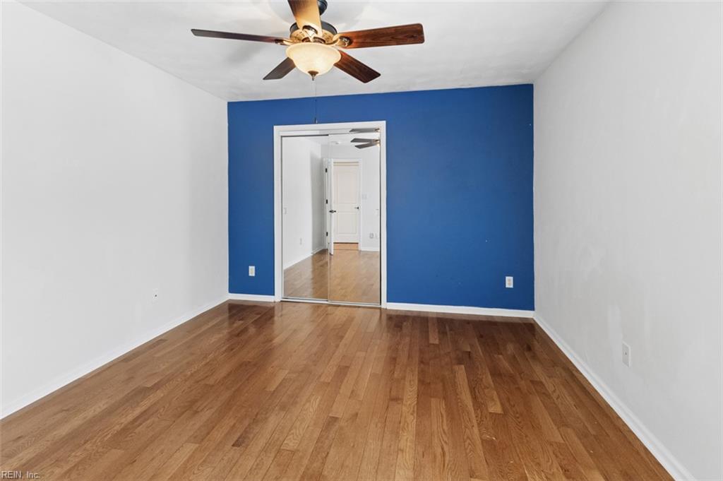 803 Gresham Way