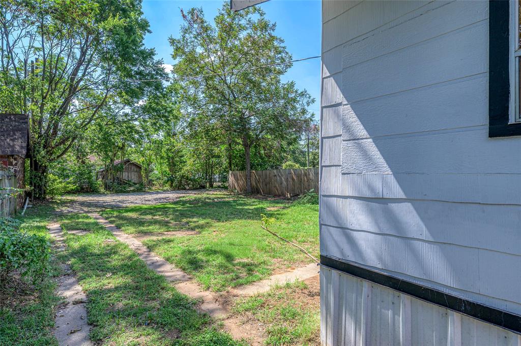 708 W Texas Street