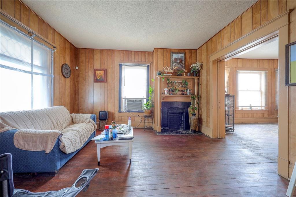 2624 Montgall Avenue