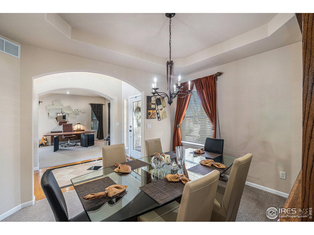 5852 Huntington Hills Dr