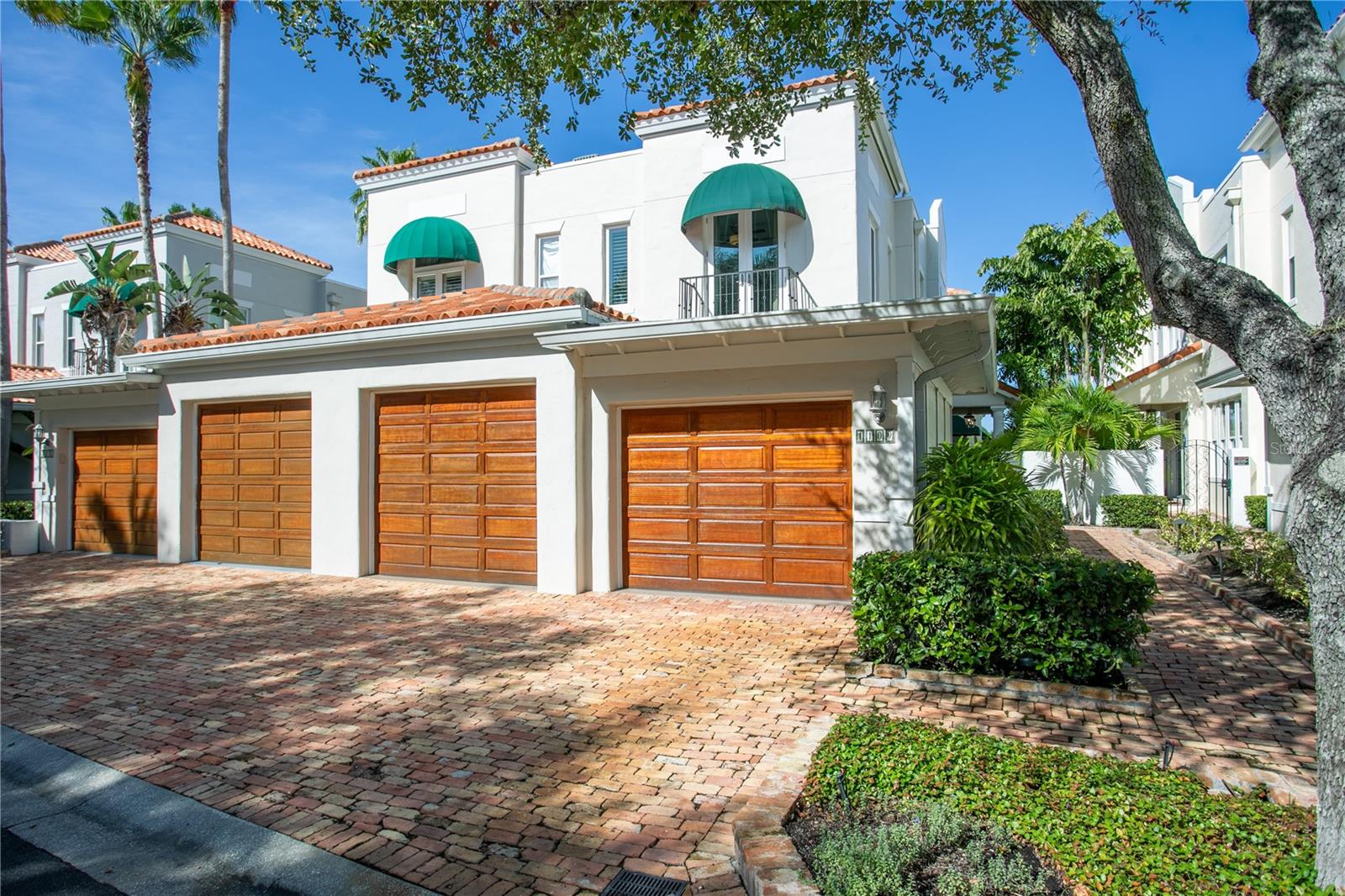 If you’ve been searching for something truly exceptional, this coastal-inspired waterfronthome on Harbour Island delivers a lifestyle that feels both effortless and refined. Setwithin Tampa’s most coveted island community, the residence blends casual elegancewith curated finishes and a floorplan redesigned for modern living. At the heart of thehome, the chef’s kitchen is a showpiece—professional Thermador appliances, dualrefrigerator towers, a separate freezer tower, built-in espresso, and an oversized islandthat naturally gathers friends and family. The adjoining living and dining spaces, framedby architectural ceiling details and a climate-controlled wine bar, open wide to theoutdoors, creating a seamless connection to the water. Step outside to a private retreatwhere a covered terrace, outdoor kitchen, pool, spa, and floating dock with a 30,000-lblift set the stage for sunrise coffee, sunset cruising, and year-round entertaining. Inside,a main-level office offers flexibility as a 4th bedroom. Upstairs, the primary suite feelslike a boutique hotel—serene water views, a beautifully finished bath, custom walk-incloset with 2nd laundry, and a covered balcony that captures the shimmer of the canal.Two additional bedrooms are thoughtfully separated for privacy. With impact-ratedwindows and doors, upgraded screening, and a lock-and-leave ease of living, this homeis designed for those who want the best of Harbour Island: walkability, 24 hr controlledaccess security, and immediate access to LifeTime Fitness (right on Harbour Island)Tampa’s Riverwalk, Water Street, dining, entertainment, and the city’s vibrant waterfrontlifestyle. Schedule your private tour today and realize the elevated coastal lifestyle youdeserve—complete with refined interiors, shimmering water views, and private boatingat your doorstep.