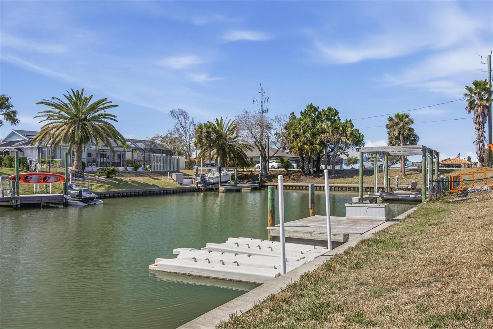 4 Coral Reef Court S