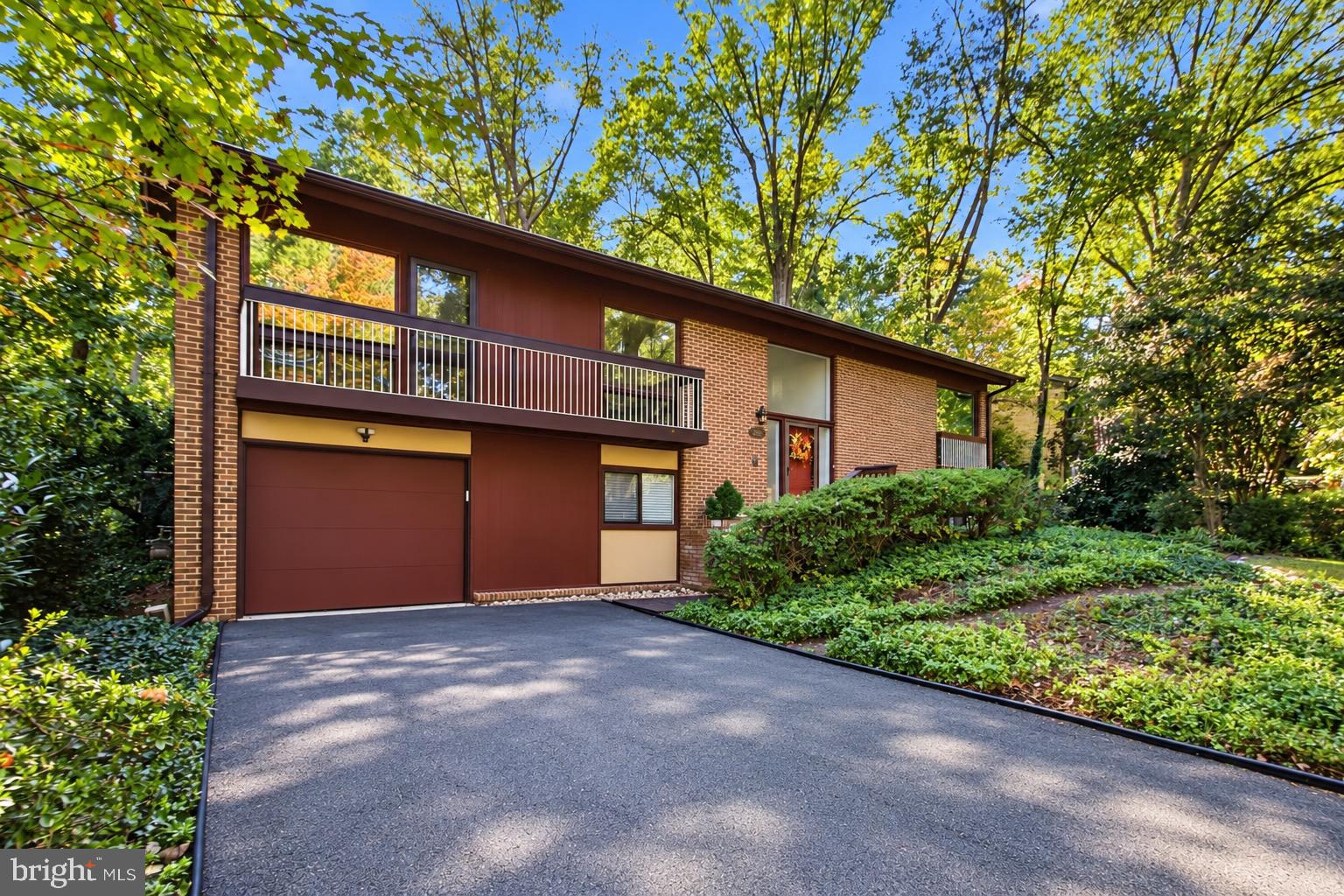 3217 Wessynton Way