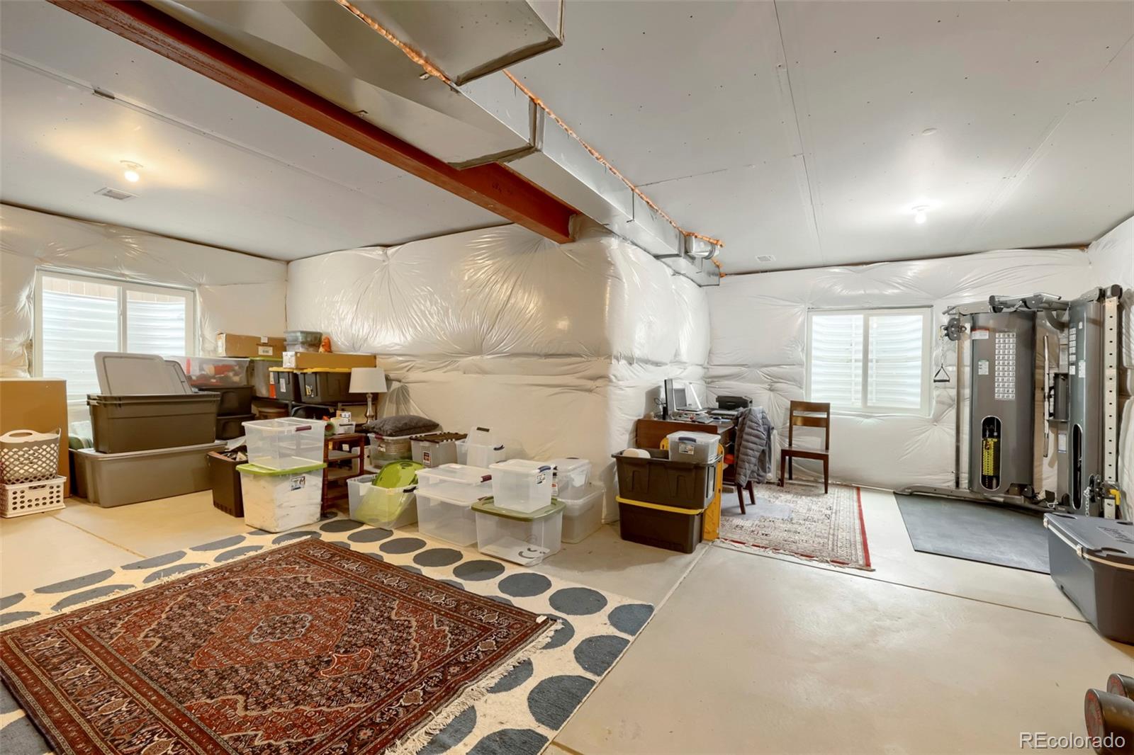 1033 Oleander Street