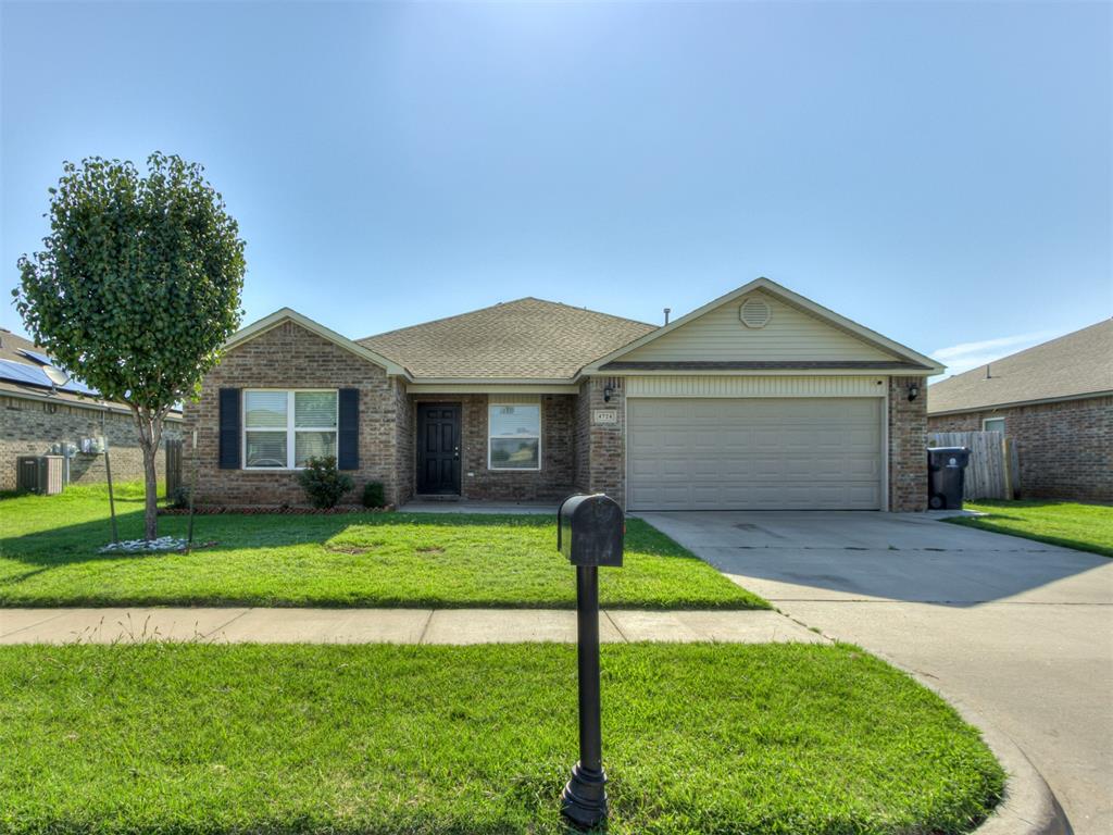 4724 Fieldstone Drive – 4-Bedroom Home for Sale in Oklahoma City’s Fieldstone Neighborhood. Discover your dream home in the highly sought-after Fieldstone neighborhood of Oklahoma City, located in the coveted Mustang School District! This spacious 4-bedroom, 2-bath single-family home features a large master bedroom with plenty of natural light, fresh interior paint, and a functional open floor plan perfect for modern living. The updated interior offers move-in-ready convenience, while the large backyard is ideal for outdoor entertaining, gardening, or relaxing evenings. Located near top-rated Mustang schools, shopping, dining, and easy highway access, this property combines comfort, location, and value. Whether you’re a first-time homebuyer or looking to upgrade, this Oklahoma City home for sale offers the space and features you need in a friendly, established community. Schedule your private showing today!