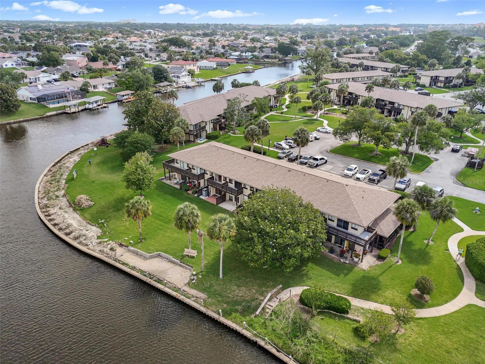 44 Club House Drive 106