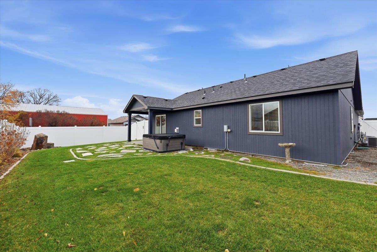 19029 E Frederick Ave