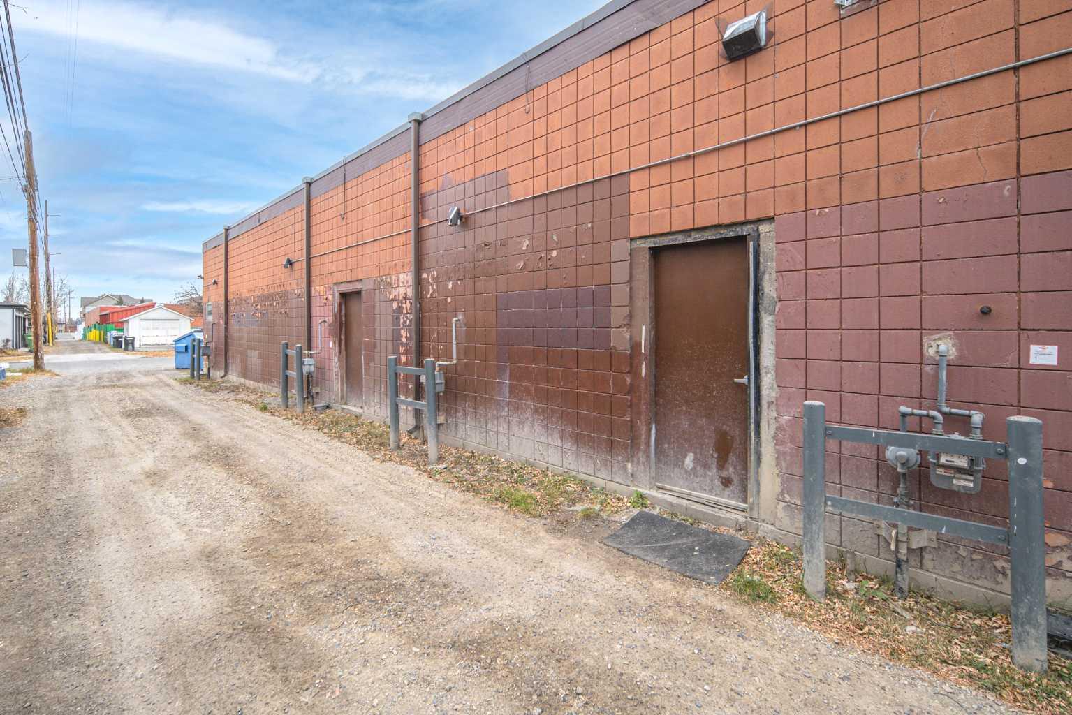 2111 Centre Street NW