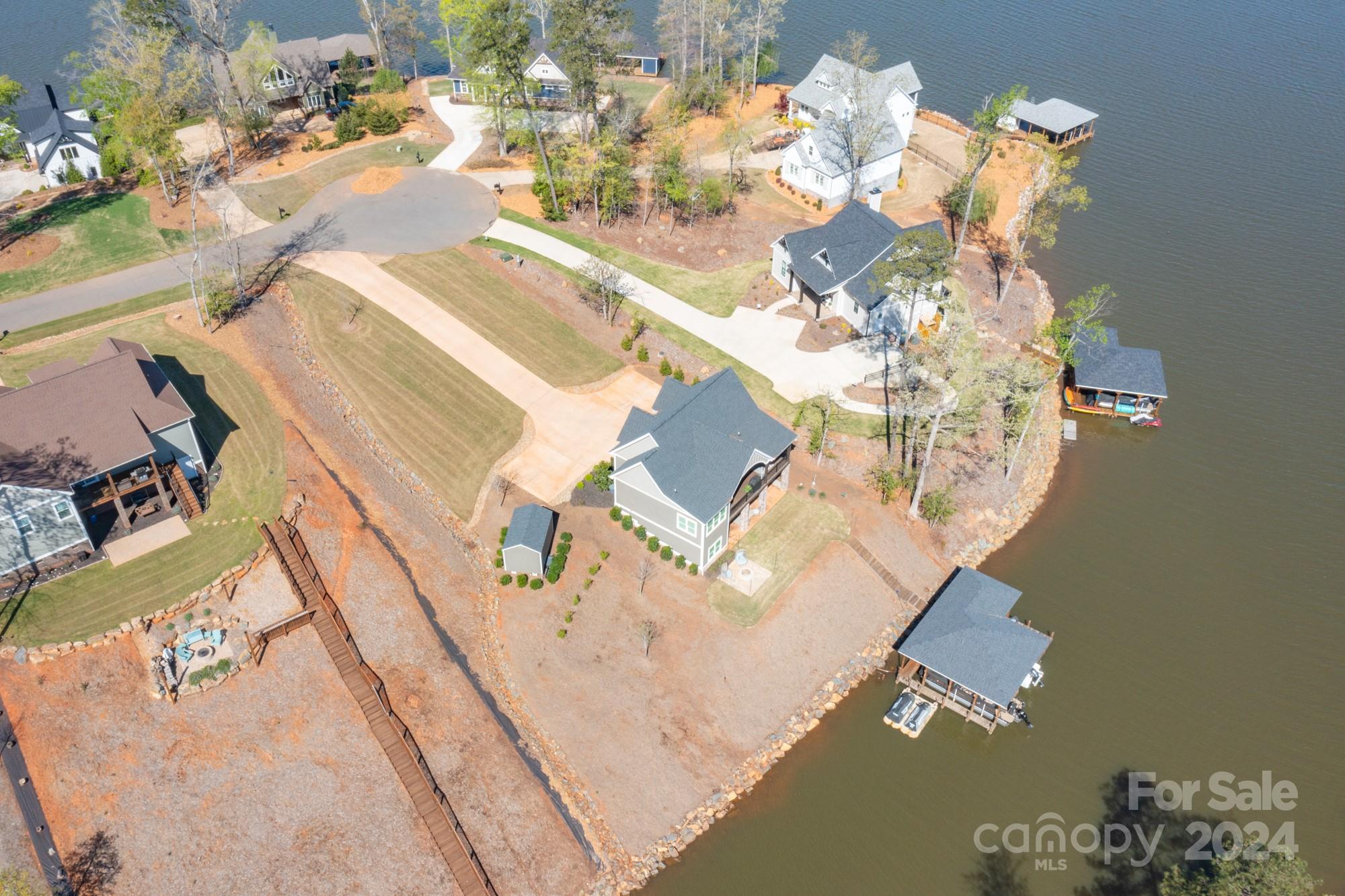 376 Landing Trail