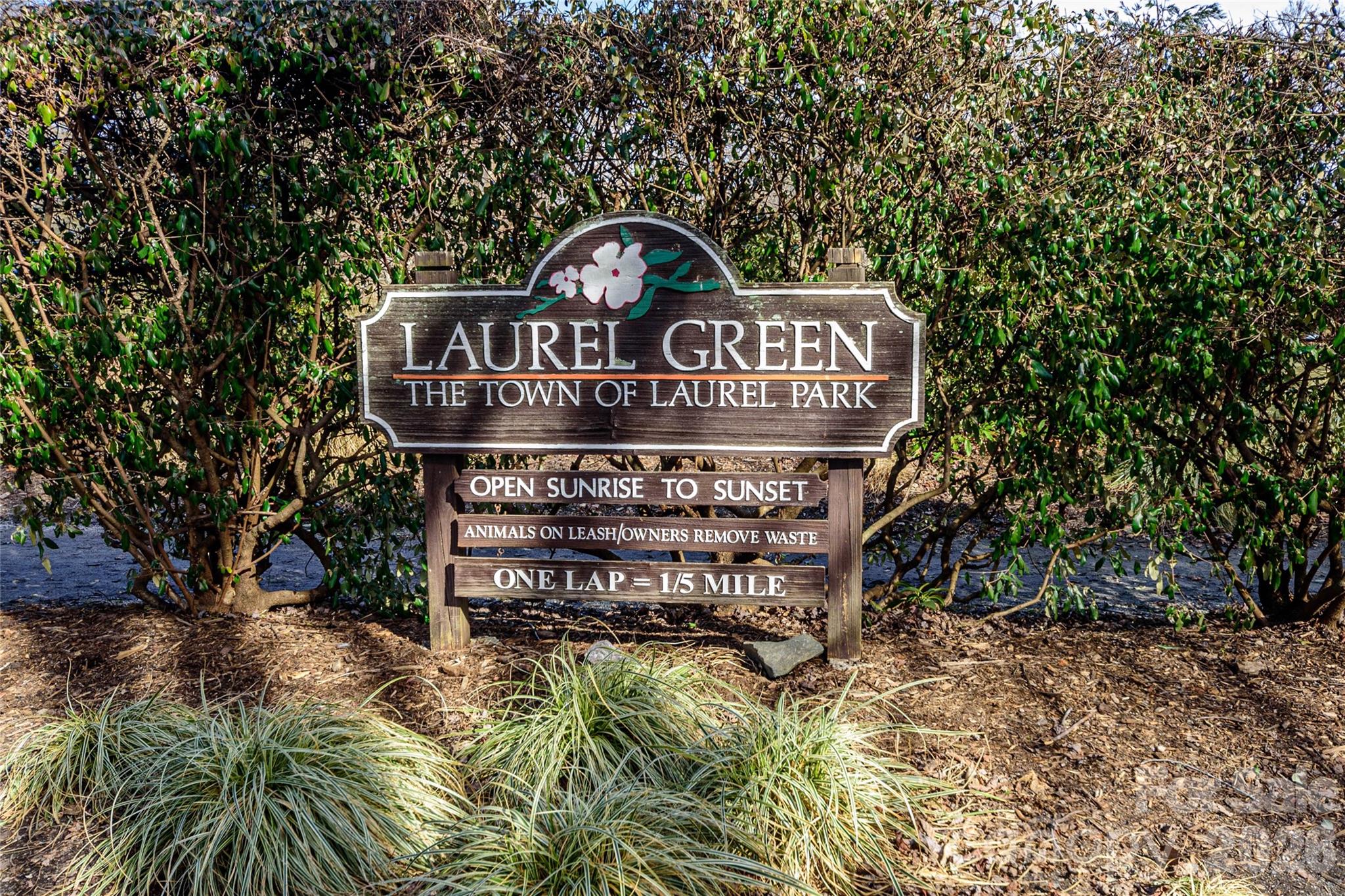 8 Lakemoor Lane 8
