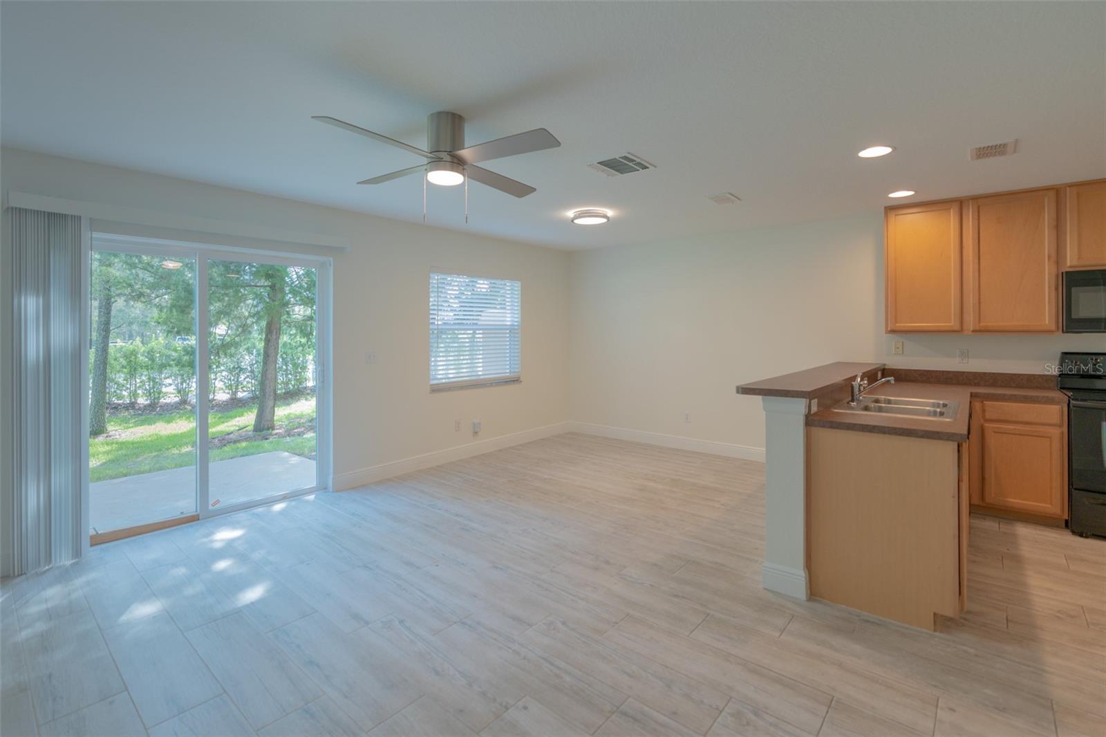 4084 Pitch Pine Circle