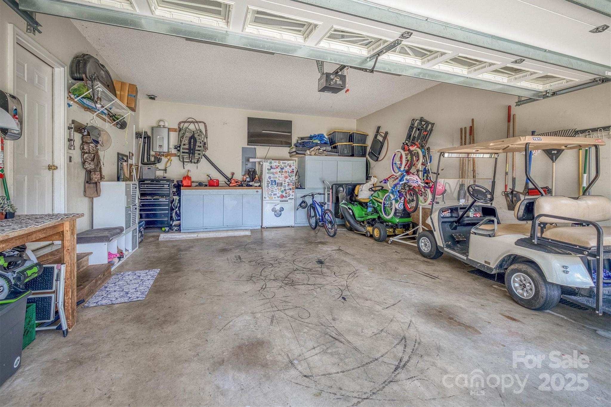 2574 Ironwood Drive