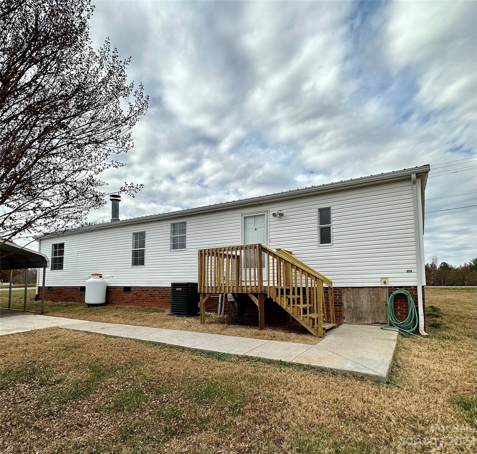 1221 Dudley Shoals Road