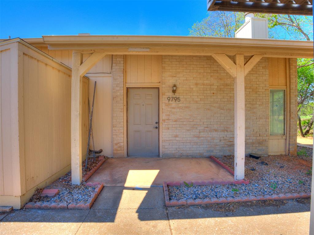 LOCATION!!!!! Close to dining, shopping, entertainment, and walking and bike trails, this 2 bed, 1.5 bath condo is in a prime location just off Lake Hefner west shore! Quietly located in the corner of the neighborhood this is the perfect place to rest and relax or venture out and utilize the neighborhood pool and tennis court! Condo features in unit laundry, fireplace, 2 spacious bedrooms in which one has a walk in closet. Here you will also find your own covered parking space right out side of your unit and a private fenced area with shed. Don't miss out on this one! Schedule your private showing today!