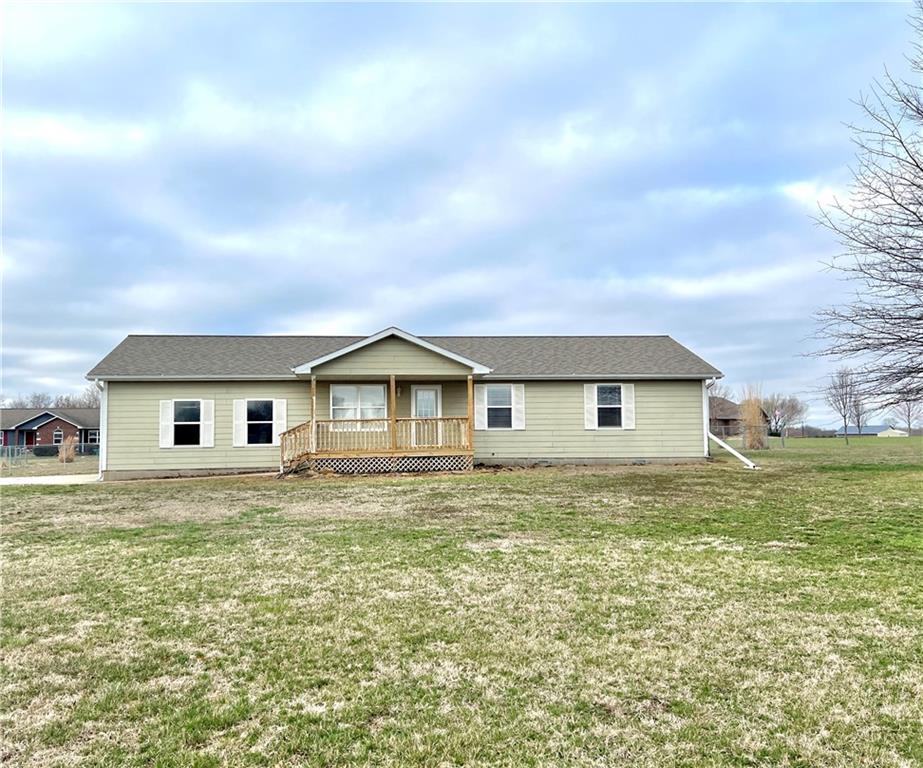 19022 S 1588 Road, Nevada, MO 