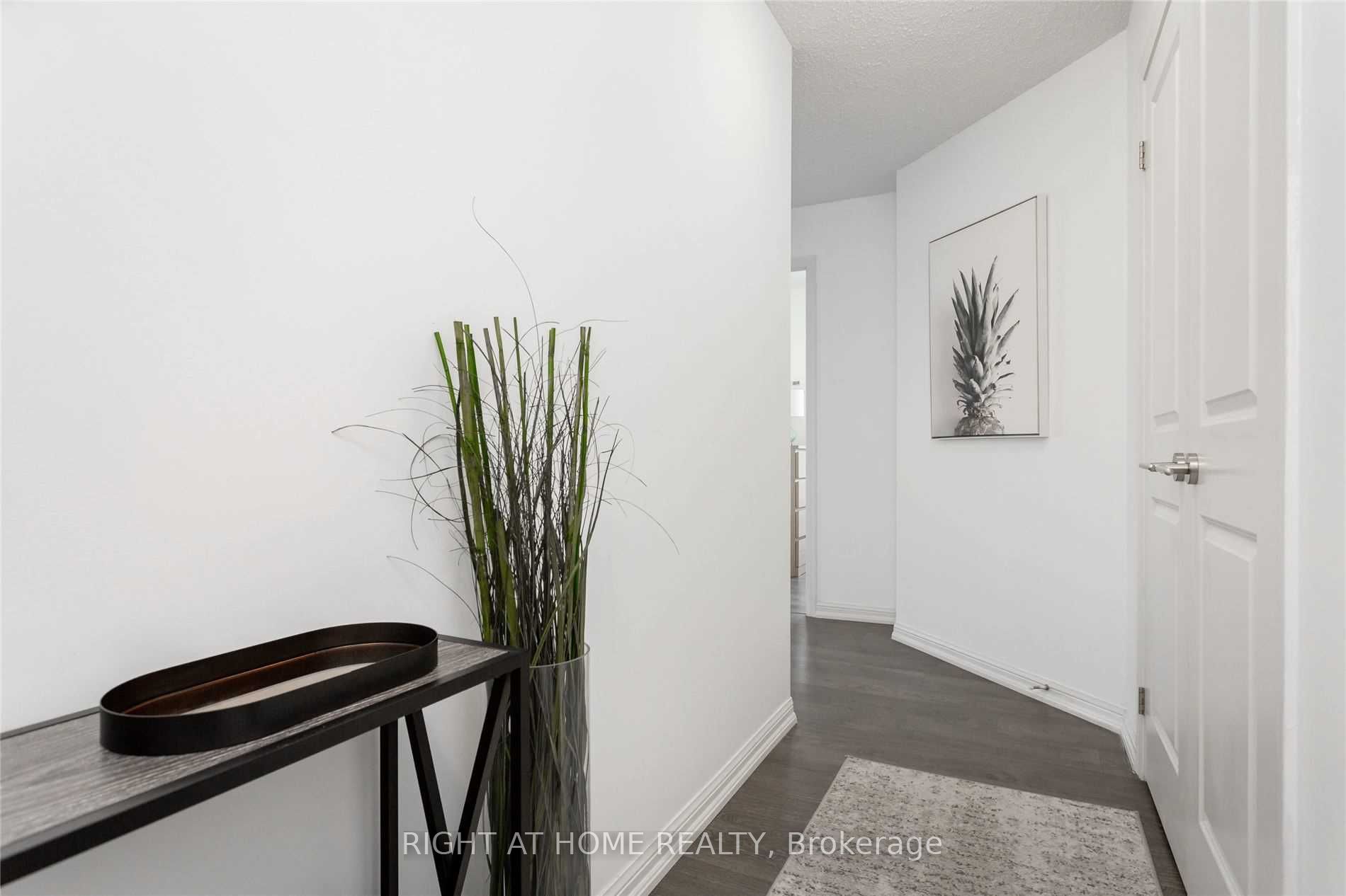 125 Western Battery Rd 715