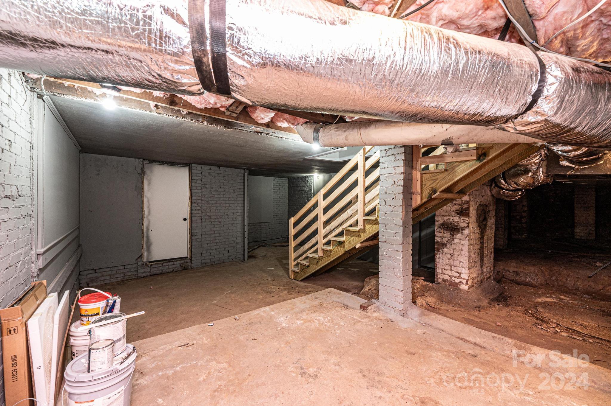 332 2nd Street Place SE