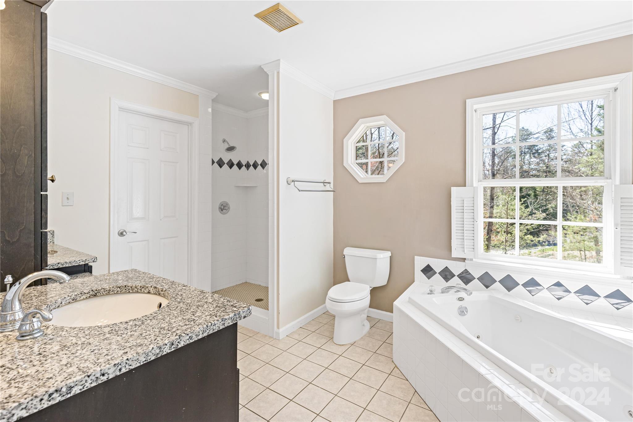 27 Fairway View Drive