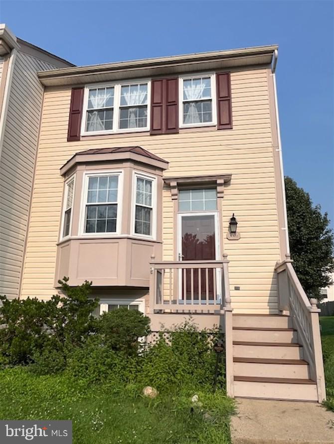 Welcome to this spacious 4-bedroom, 3.5-bath home featuring a walkout basement with an additionalbedroom, full bath, living area, kitchenette, laundry, and storage. The home offers comfortable living across three levels with approximately 1,334 sq. ft. on the first two levels plus the finished basement. All three fullbathrooms were fully remodeled about five years ago. Enjoy a fully replaced HVAC system and waterheater, both approximately 3 years old. The kitchen is functional and offers opportunity for future cosmeticupdates. Property sold AS-IS