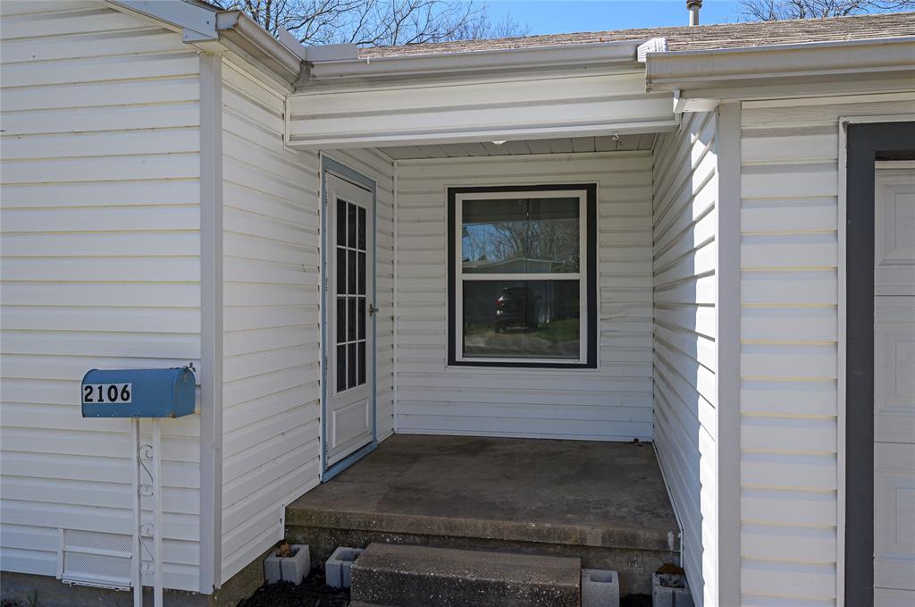 2106 N Alexander Street