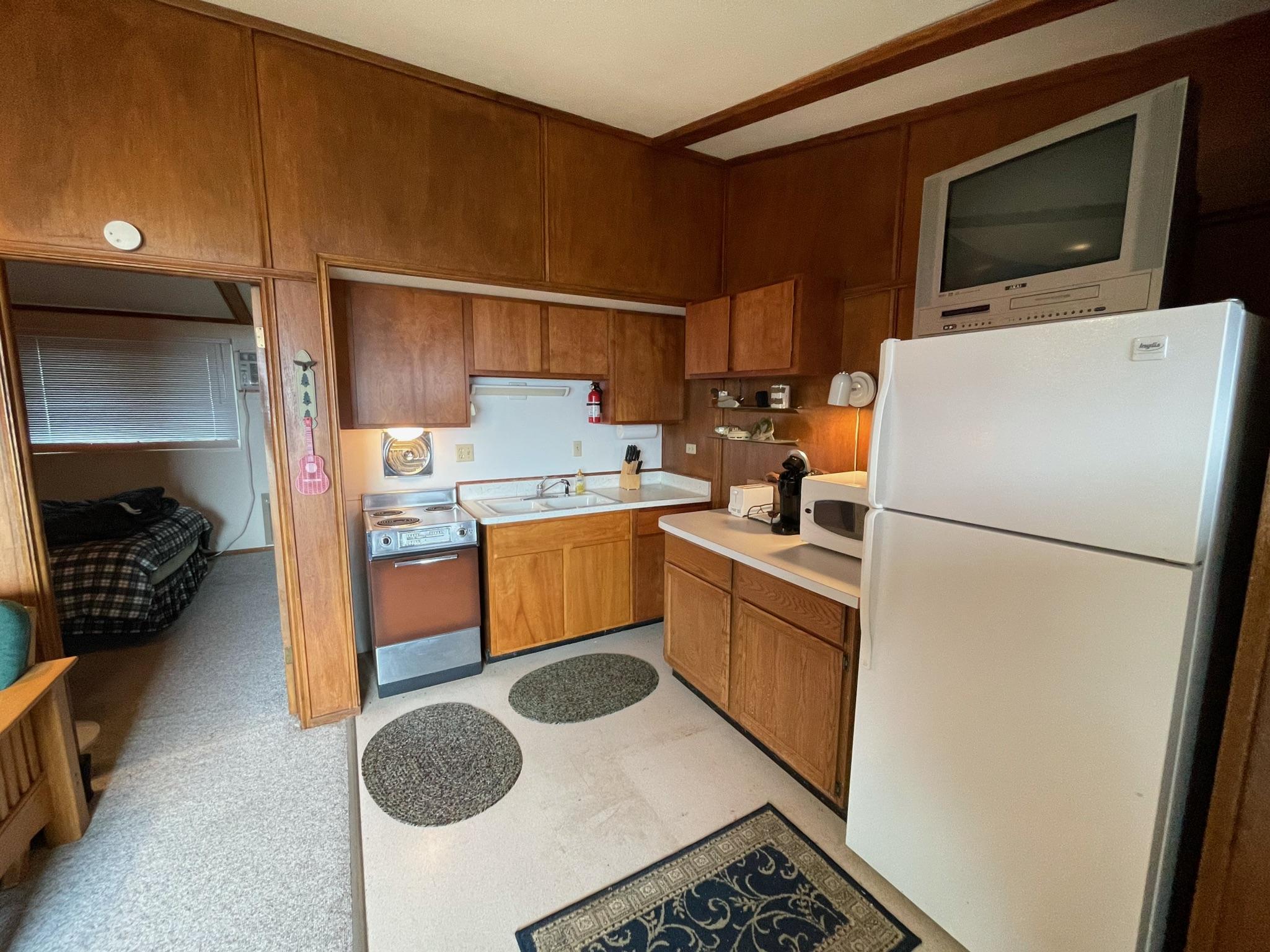 46286 Gone Fishin B-4