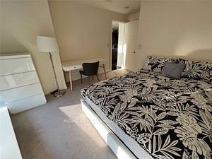 180 University Ave 4102