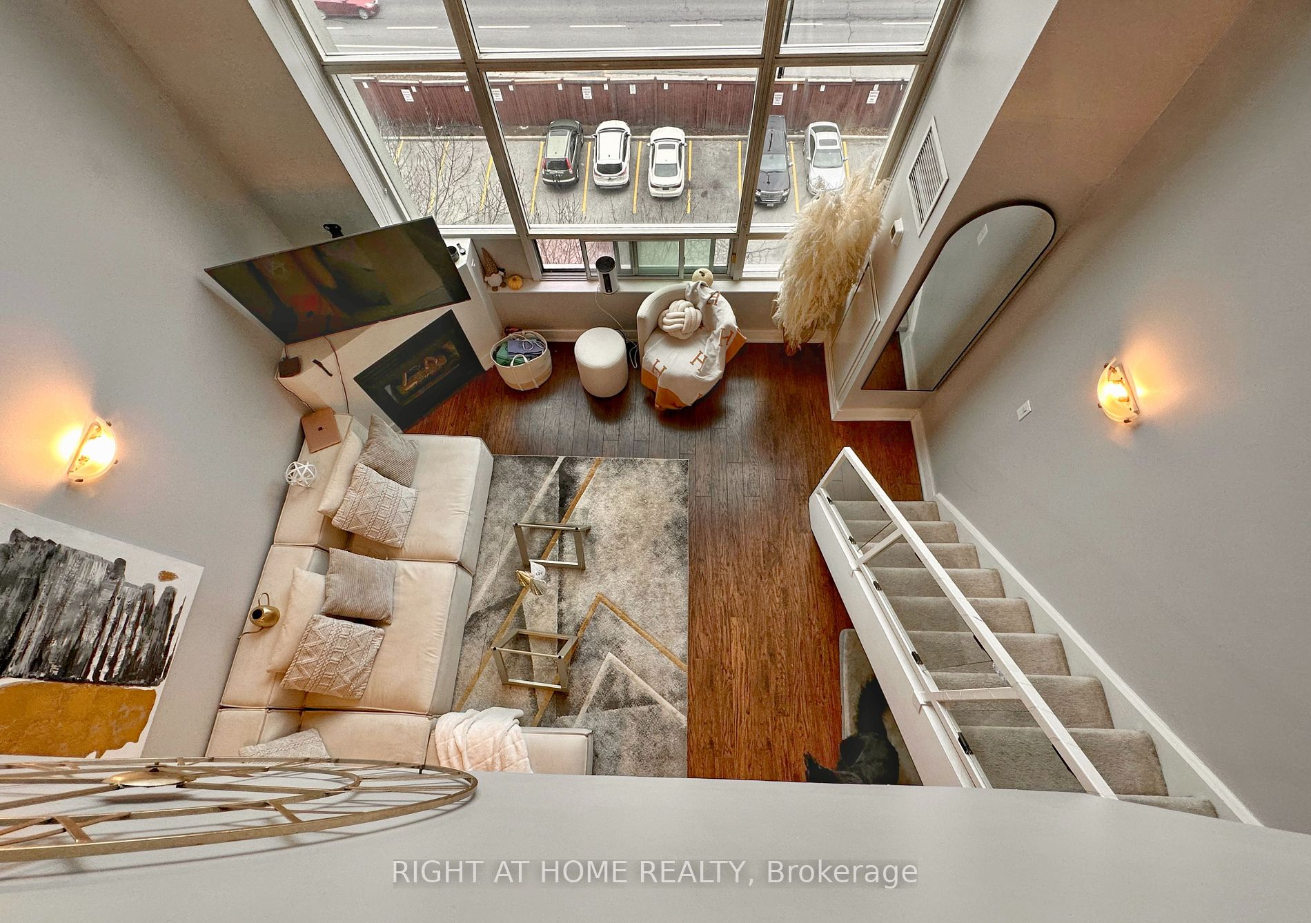 200 Manitoba St 424