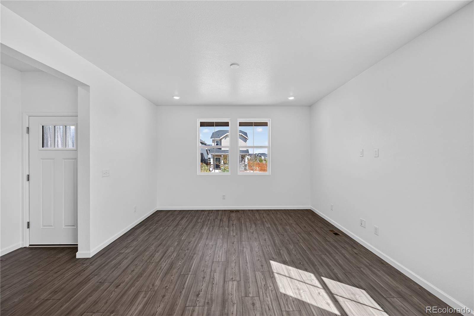 3287 N Duquesne Way
