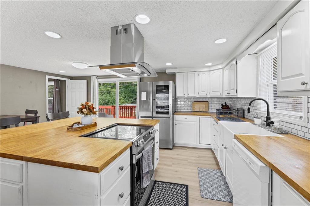 4509 NW 50th Terrace