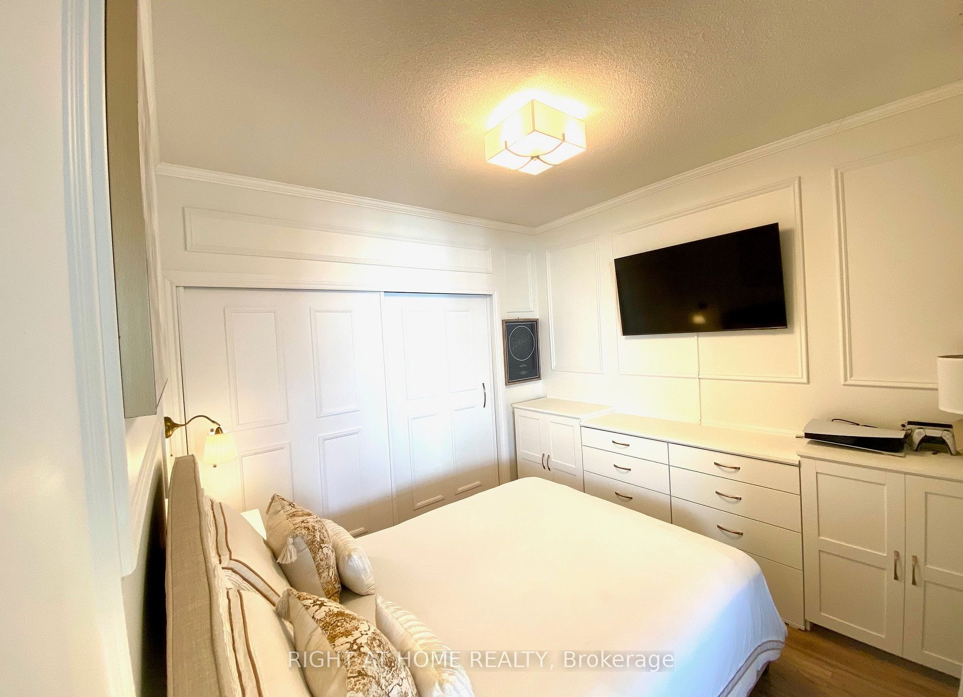 80 Marine Parade Drive Dr 901