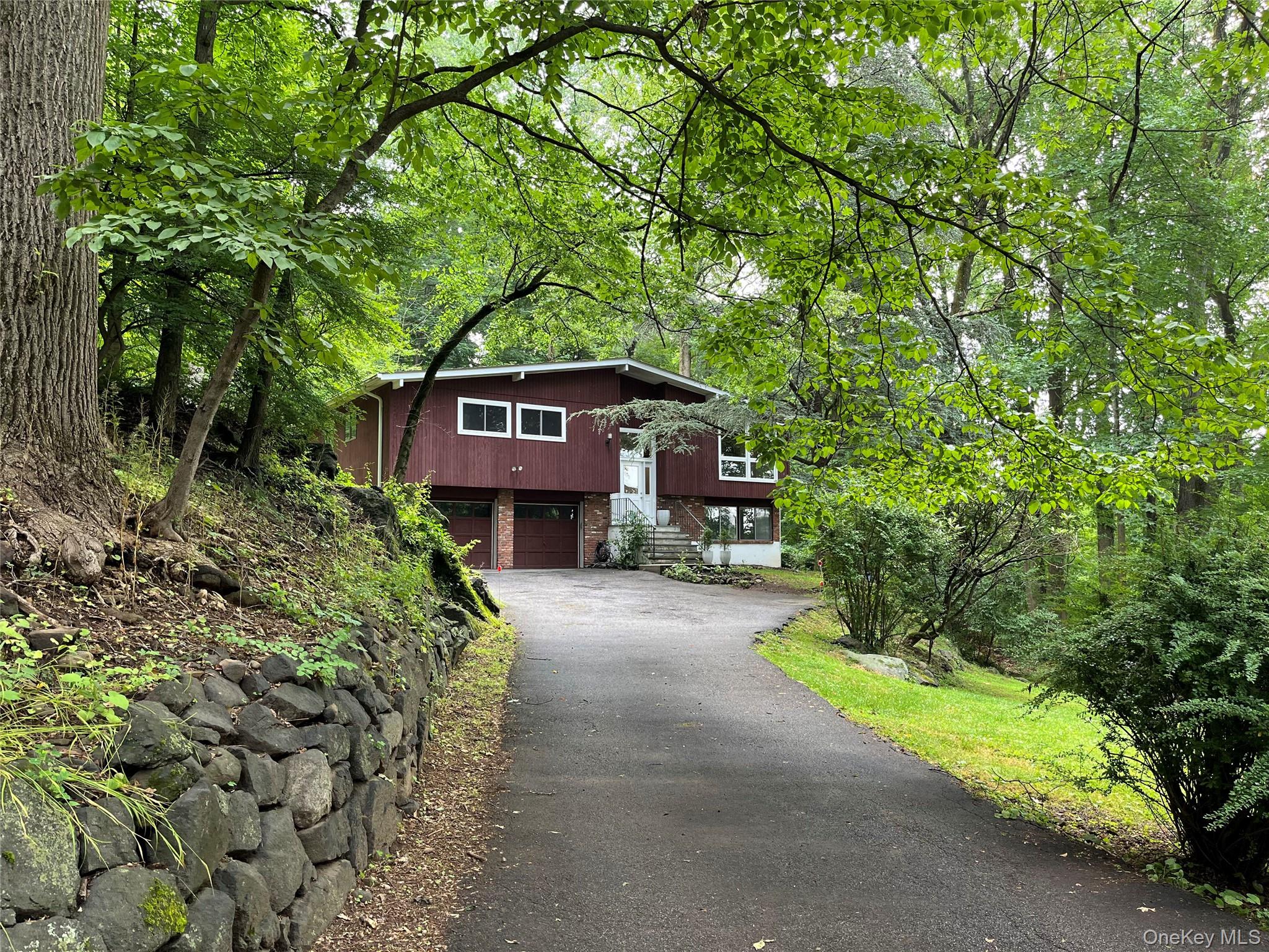 Spacious Contemporary Raised Ranch! This well maintained home offers 3 bedrooms on the main floor and an additional bed/office on lower level with full bath. Open floor plan with newly renovated kitchen and baths.  Nice deck with screened in porch and patio.  Private location but minutes to either The Cortlandt or Croton-Harmon RR stations.  Hike right out your back door into Blue Mountain Reservation and Mount Spitzenberg. Quiet cul-de-sac ideal for walking and bike riding with no through traffic plus the great floor plan make this an ideal place to call your next home!