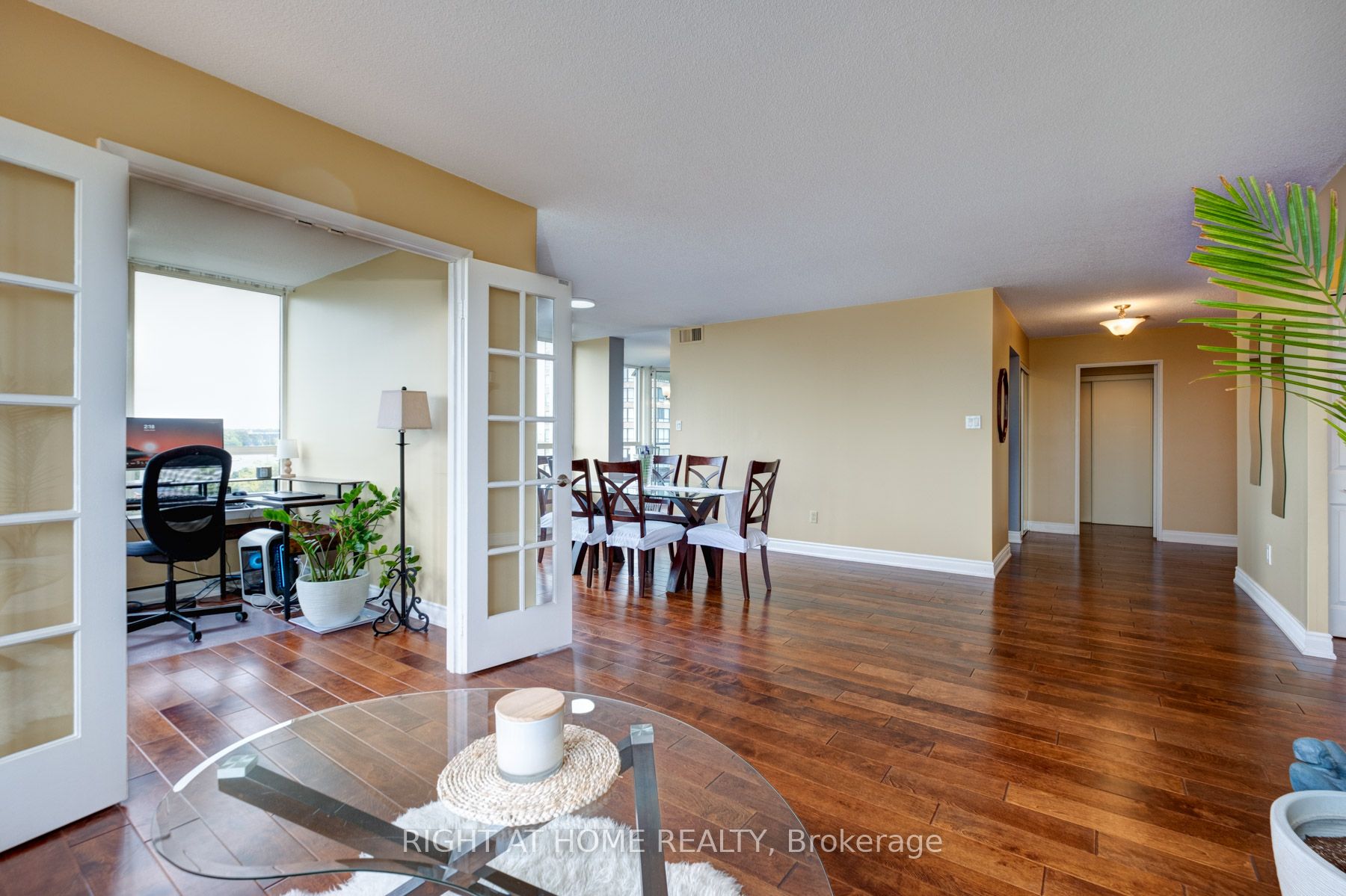 55 Austin Dr 712