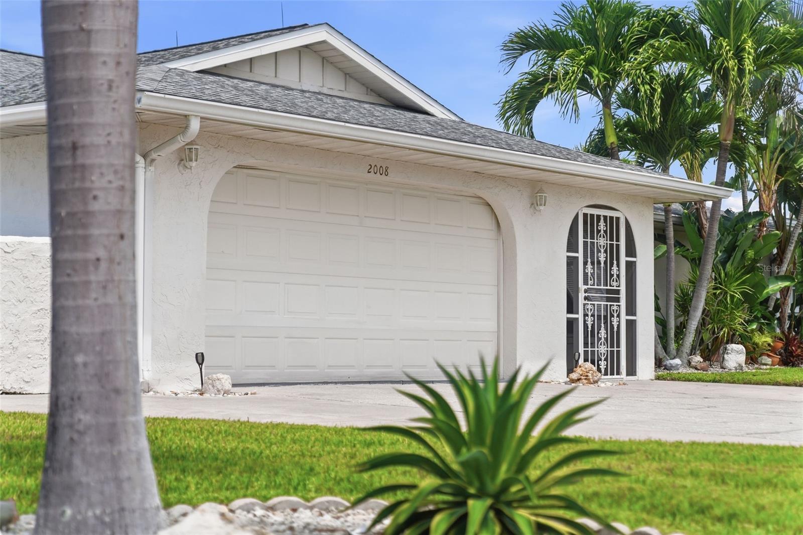 2008 39th Street W