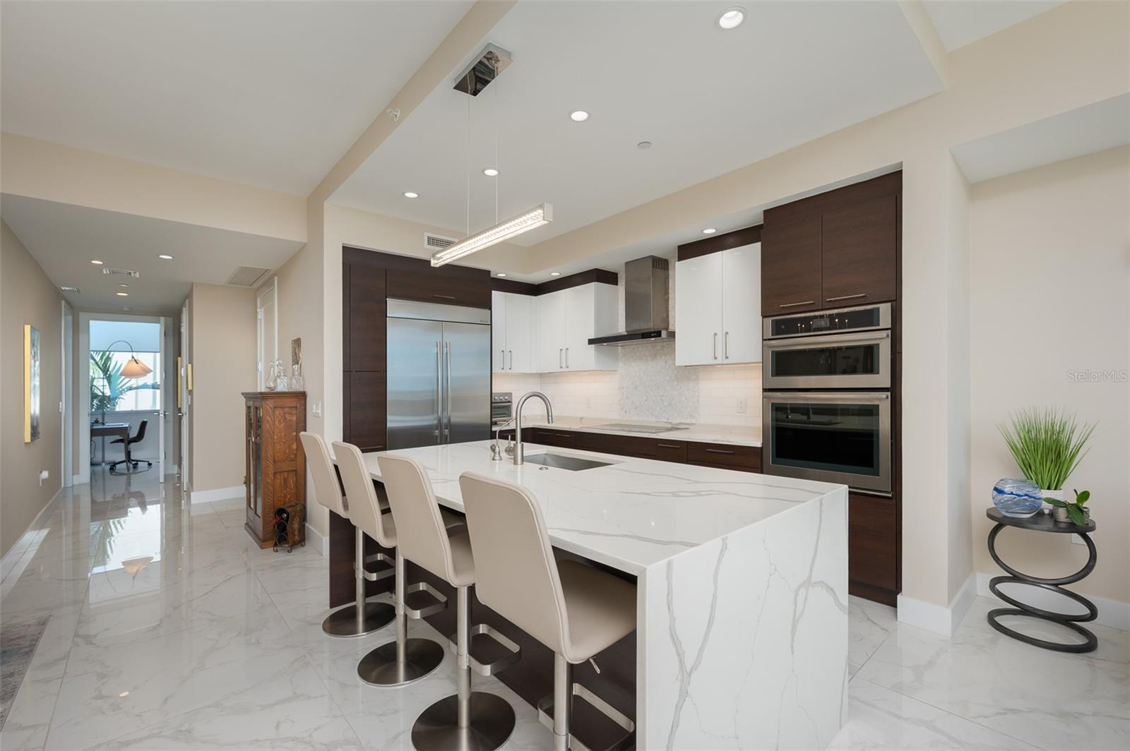 1155 N Gulfstream Avenue 306