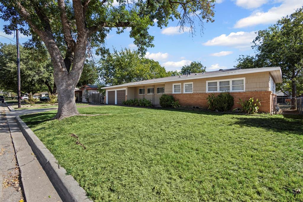 3350 Kingsbury Avenue