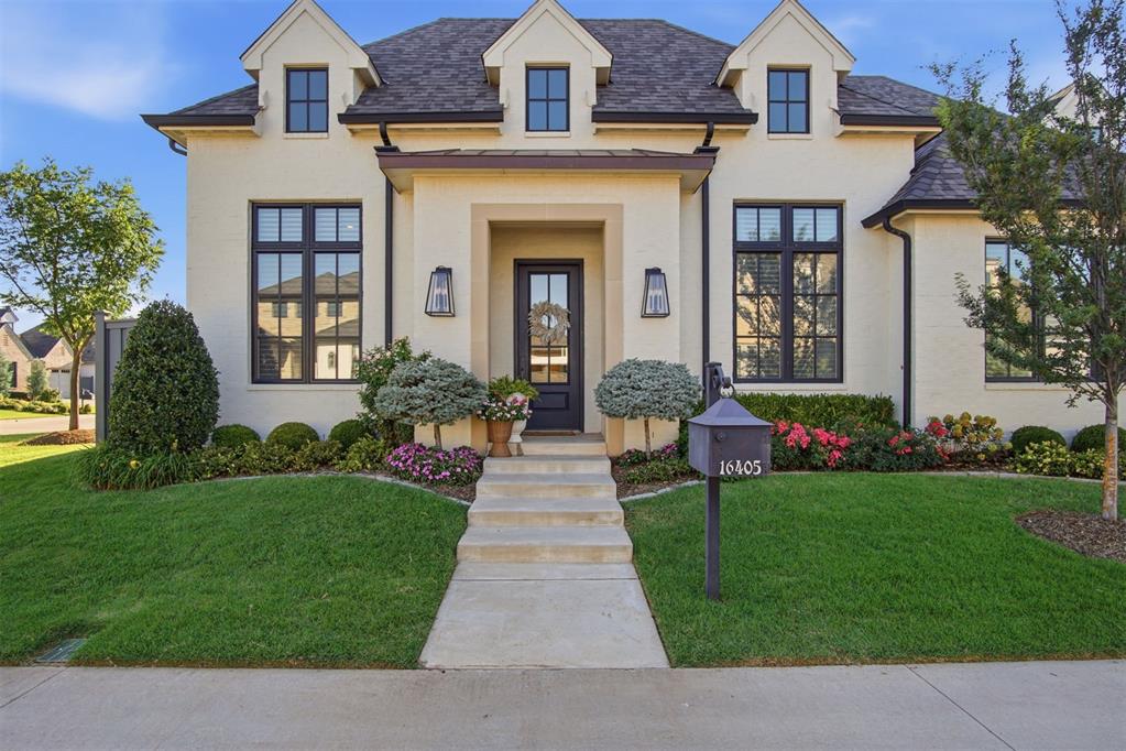 BILL ROBERTS FORMER MODEL HOME! French modern style home, corner lot with new beautiful landscaping. Camden Park neighborhood is maintenance free living. Open floor plan with 3 bedrooms, 2 large baths downstairs, 3 car tandem garage. Seller has added large upstairs den/game room with a half bath and a large heated and cooled enclosed sunroom off the living room. Camden Park has a large beautiful clubhouse with pool, exercise room, complete kitchen, barbecue grill, and large entertaining space. Homes in this neighborhood do not last long!