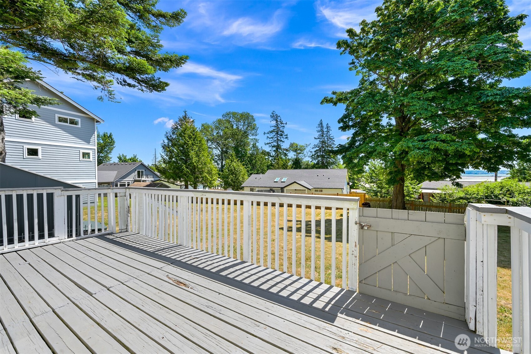 4482 Moresby Way