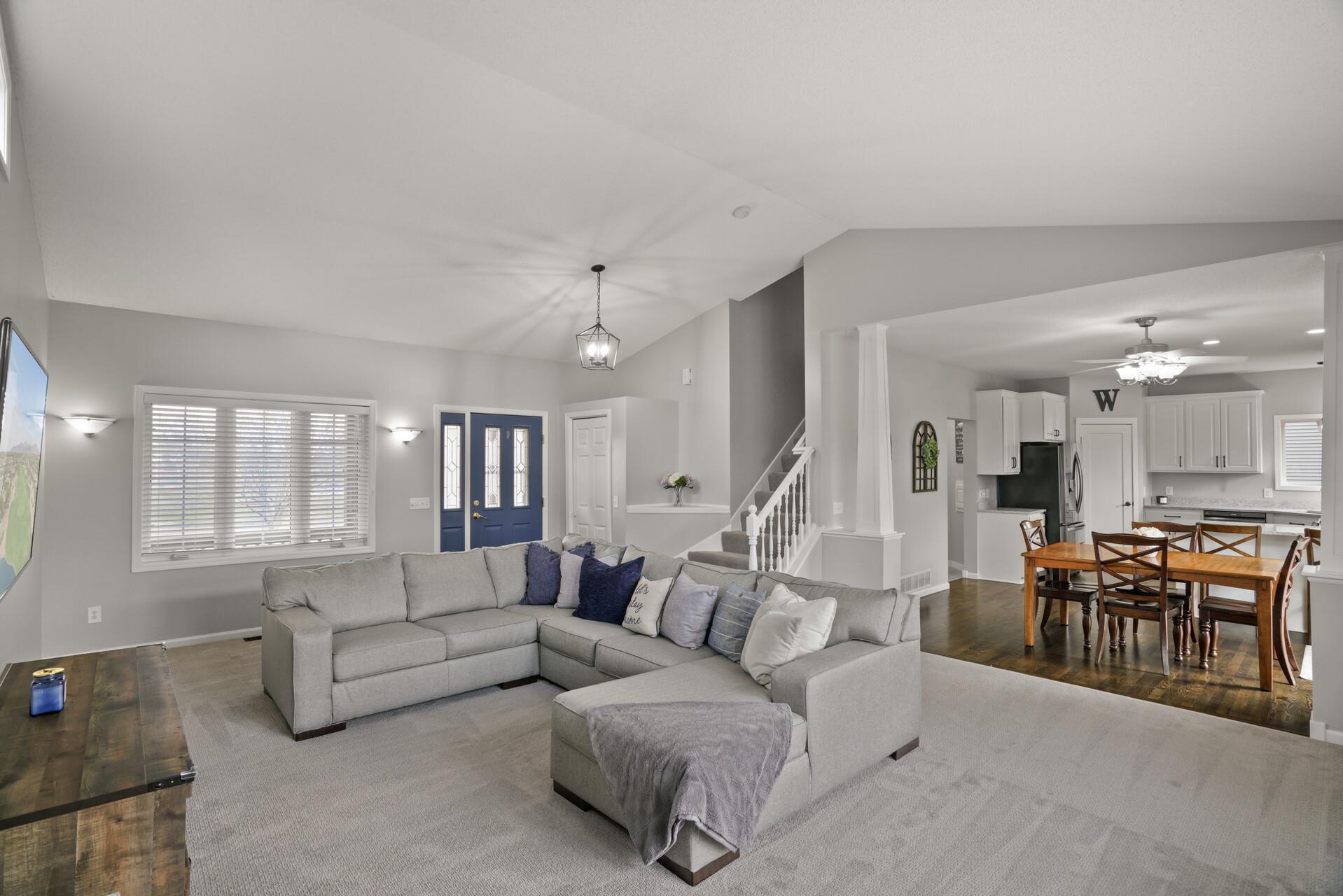 4967 Kaiser Avenue NE