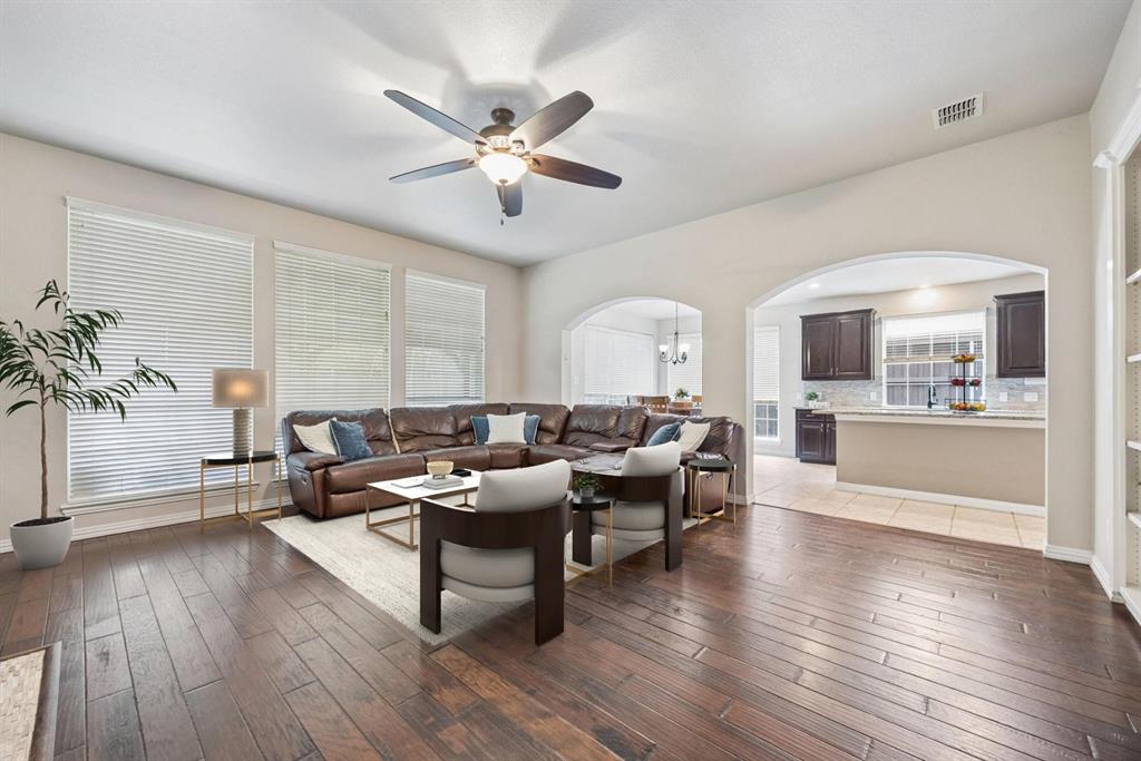 1607 Wood Creek Lane